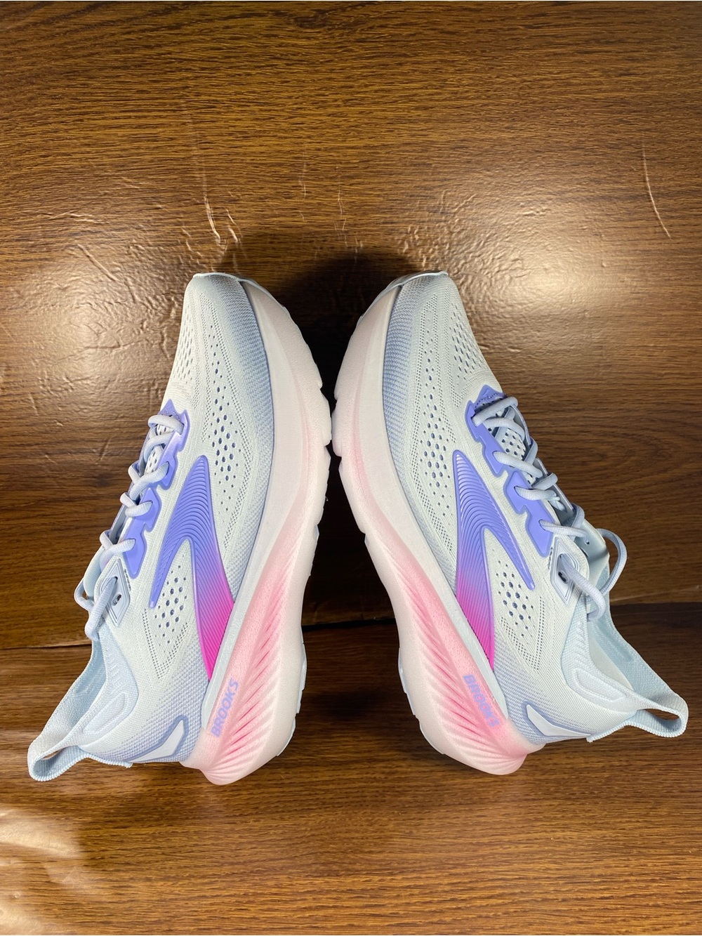 Brooks Glycerin 23 women’s shoe size 10 - Picture 9 of 12